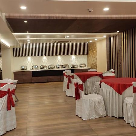 Hotel Poseidon Inn Lucknow Eksteriør billede