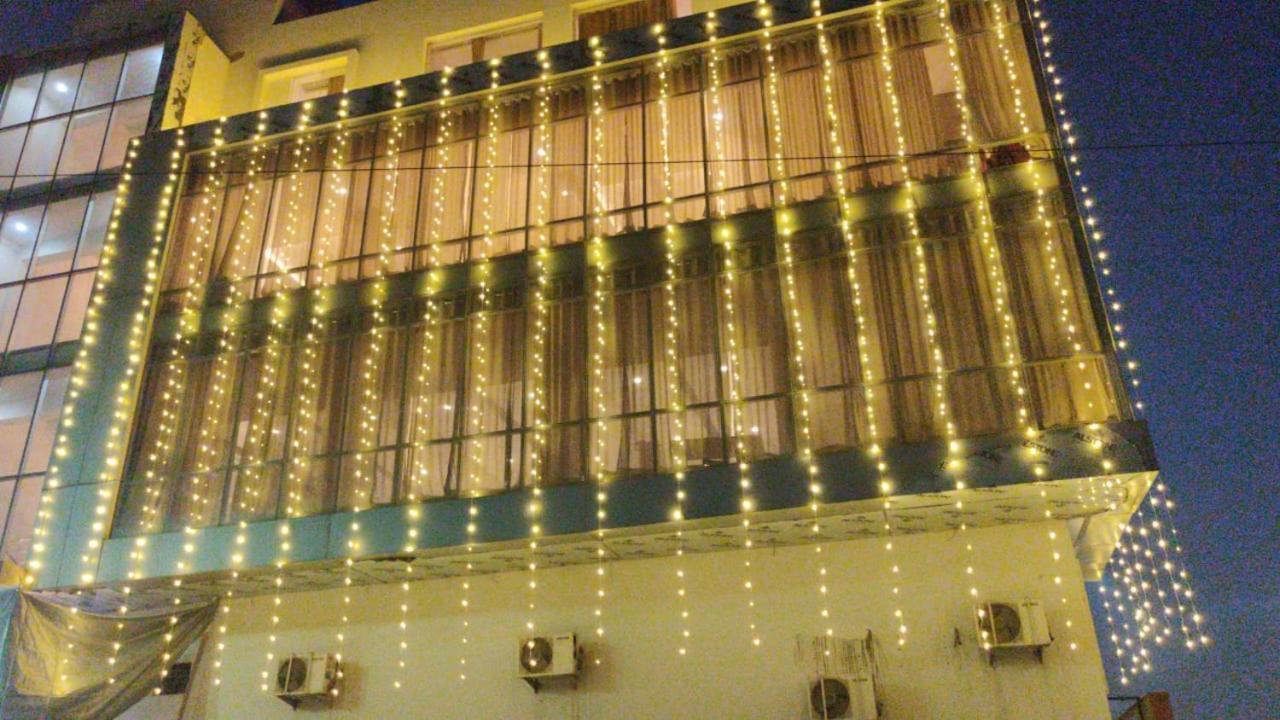 Hotel Poseidon Inn Lucknow Eksteriør billede